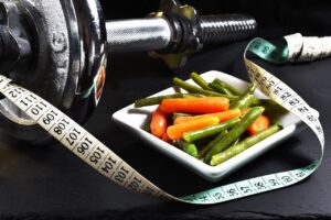 lifting weights and eating clean is the key to weight loss